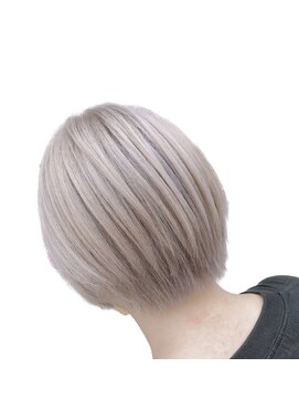 シエル 羽生店(Ciel) ホワイトミルクティー×ショートボブ