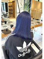 ヘアサロン ガリカ 表参道(hair salon Gallica)&nbsp;【柴田優香】艶髪ネイビーブルー/寒色系カラー派手髪