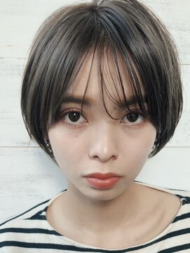 ノイ(noi) 顔周りレイヤーカットグレージュカラーくびれボブショートカット