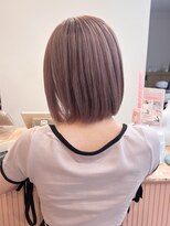 ミテ ナゴヤ(mite nagoya)&nbsp;ぱつっとボブ / ピンクベージュ