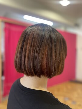 スノウ(snow) ピンクなボブ