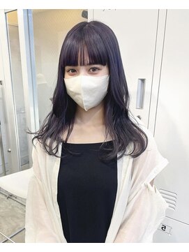 ジーナ オモテサンドウ(XENA) ケアブリーチ×ダブルカラー×ダークパープル（表参道）