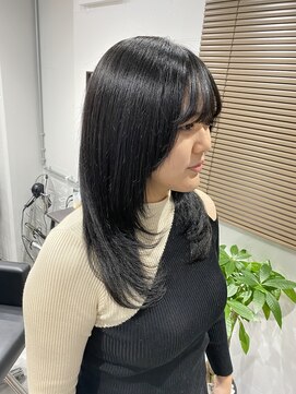 フィン(fin) ザクザクレイヤーカット