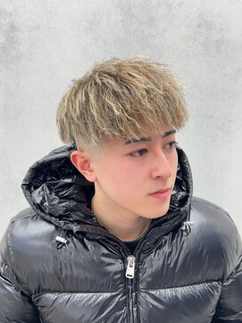 ルースト 西院店(ROOST) パイルツイスト×ゴールドハイライト