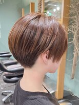 トリコ ショップアンドヘアサロン(tricot shop hair salon)&nbsp;刈り上げショート×束感ショート×絶壁改善ショート　フクザワ