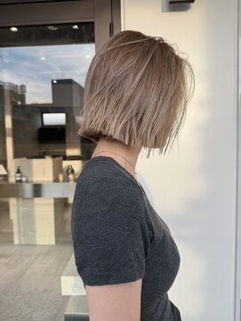 ステン(sten) 透明感カラーグレージュボブグレー30代20代チャコールグレー