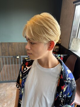 メルシー(merci) 【merci古河店】外国人風抜きっぱなしブロンドヘア