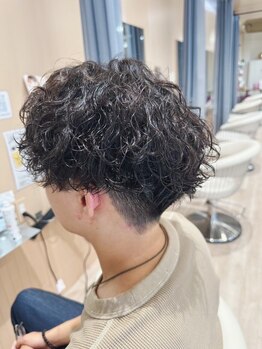 メンズチェレ 金剛店(MEN’s Chere)の写真/カットが違うだけでここまで違う!?一度味わうとやみつき間違いなしのカット技術。《メンズ特化サロン》