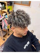 ヘアスタジオ ロメオ(hair studio Romeo)&nbsp;ハードツイストスパイラルパーマホワイトハイライト