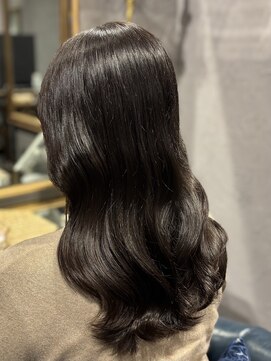 ダークブラウンカラー