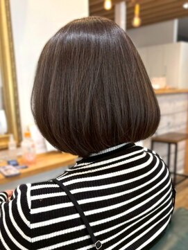 リッチ 横須賀中央店(Rich) 丸みボブ ダークブラウン 艶髪 30代 40代 ショートボブ 髪質改善