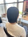 セシル(SECYL)&nbsp;大人上品ミニボブコンパクトなシルエットで首元もすっきり♪