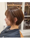【ショートボブ　ベージュ】