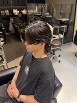 エイトヘアー(8 HAIR) センターパートウルフ