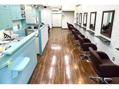 イワッシュ 瀬谷駅店(IwAsh)の写真
