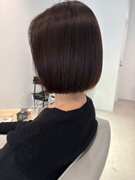 ピリ(pili) 美フォルムカット