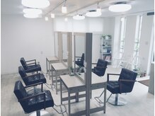 エイトマイル ヘアーデザイン(8Mile hair design)の雰囲気（【周りを気にしないくつろぎのプライベート空間..☆】）