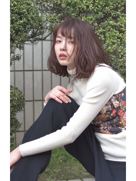 バロンフェム(baLon.fem) balon.fem Ai honda/ ローカーリーボブ A/W 19