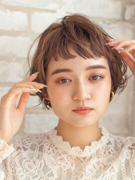 ナウラ(Naurra) 外国人風垢抜けショート/20代/30代/40代/水島/倉敷