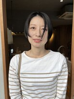 ミー(mii)&nbsp;【mii】伸ばしかけショートbob