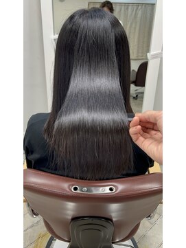 イントゥヘア(into hair) ミディアムレイヤー×ストレート×シャギー×内巻き30代40代50代