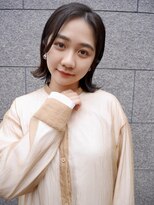 シュシュ(shushu)&nbsp;耳かけ外ハネショートスタイル【有海一生】/髪質改善 /前髪