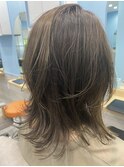 ソフトウルフ風☆ミディアムレイヤー＆カーキアッシュ