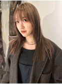 前髪カット ミルクティー 顔周りレイヤー ストレート 透明感