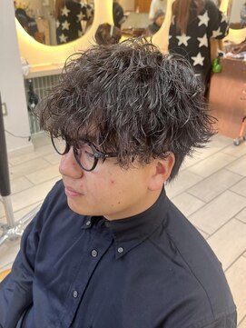 テトラ バイ ネオリーブ 横浜西口店(tetra by neolive) メンズパーマ 波巻きパーマ マッシュ 横浜