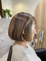 ヘアーオアシス ビオトープサン(Hair Oasis biotope SUN)&nbsp;グレージュインナーカラー白髪ぼかし