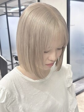 ベモ(NVEMO) ラベンダーミルクティー大人ガーリーボブこなれミディ胸上