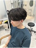 毛流れセンターパート、刈り上げセンターパート