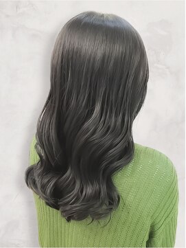 リタ 枚方(Rita) 秋の暗髪髪質改善カラー艶髪ミディ