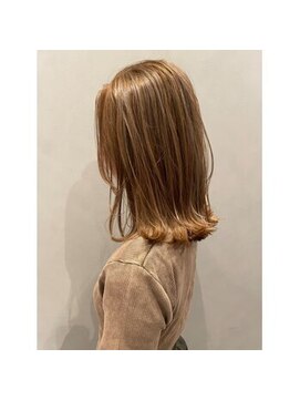 オレロ 国立(olelo) 暗めカラー/グランマッシュ/デザインカラー/フェザーパーマ/国立