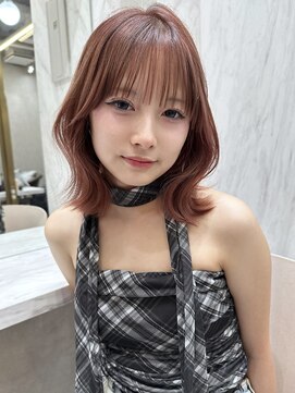 ロンド レア 天神大名店(Lond Le’a) 小顔/抜きっぱなしブロンド /シャドールーツ/オリーブグレー