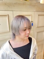 ピュア ポイント 和光店(PURE POINT) ウルフ/レイヤー/ブリーチ/シルバー