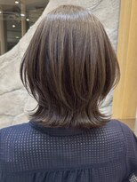 ソワネ 表参道(soigne) 表参道白髪ぼかしハイライトウルフショートヘアグレージュ40代