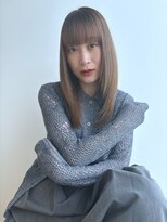 トリッカ シブヤ(TRICCA SHIBUYA)&nbsp;ナチュラルストレート/ぱっつん前髪/ミディアムヘア/ベージュ