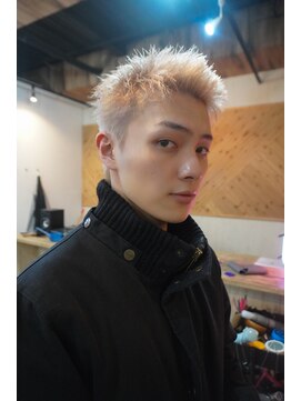 ロム 札幌大通(LOM) メンズブロンドスパイキーショート【札幌】