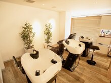 スタイル 相模大野(STYLE)の雰囲気(◆視界が気にならない造りのシャンプースペース◆)