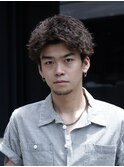 渋谷アクティブショートルーズショートフェザーパーマツイスパ