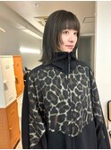 ロングボブ×顔まわりデザイン