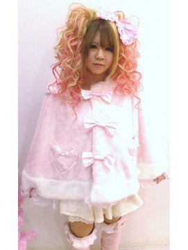 ラチャウ(La.Ciau) 冬☆ドーリーエクステ