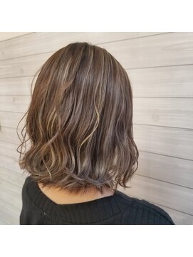 クレア(CREA) ハイライトグレージュ