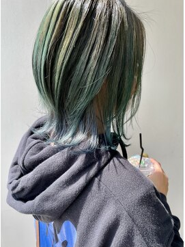 ザ ライト バイ アストレア(The Light by Astraea) グリーンウルフ