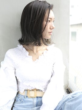 バース(BIRTH) 天神【BIRTH】外ハネかき上げボブ×ブルーグレージュ　2