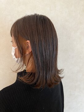 コバコ(Cobaco) インナーカラー×耳掛け×外ハネ