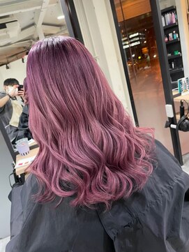 ラフ 難波店(LAFF) #黒髪#ボブルフ#ネビージュ#小顔#ワンレン