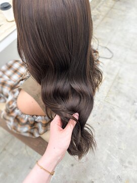 ニュート(Neut ) オリーブベージュ