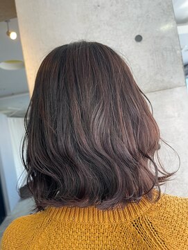 ニーゼロゼロナナ(2007) 切りっぱなしボブ